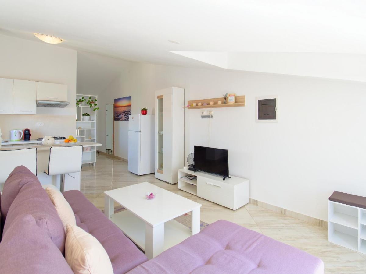 Apartments Goran By Rent Istria Ουμάγκ Εξωτερικό φωτογραφία